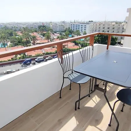 Blue Day By Casas Cocodrilo Playa del Ingles (Gran Canaria)