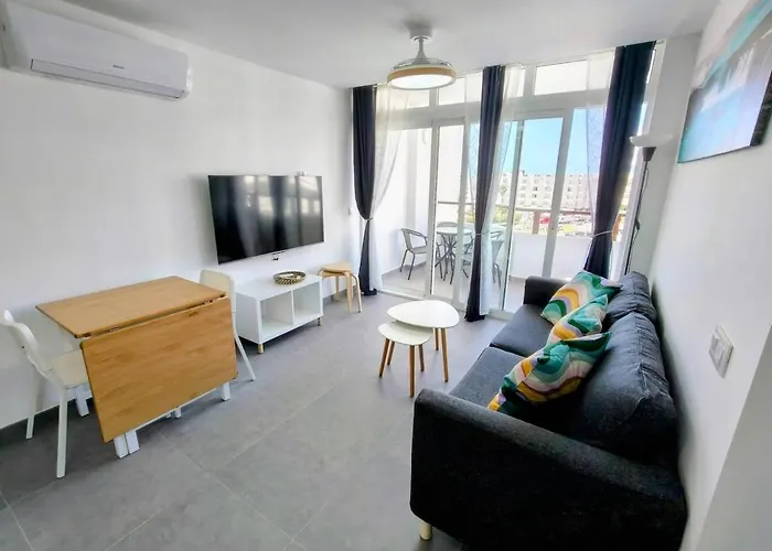 Blue Day By Casas Cocodrilo * Playa del Inglés